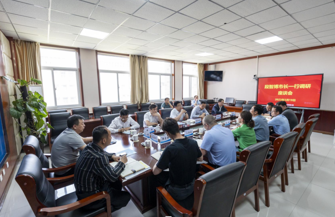 F2584?e=.png F2584?e=.png